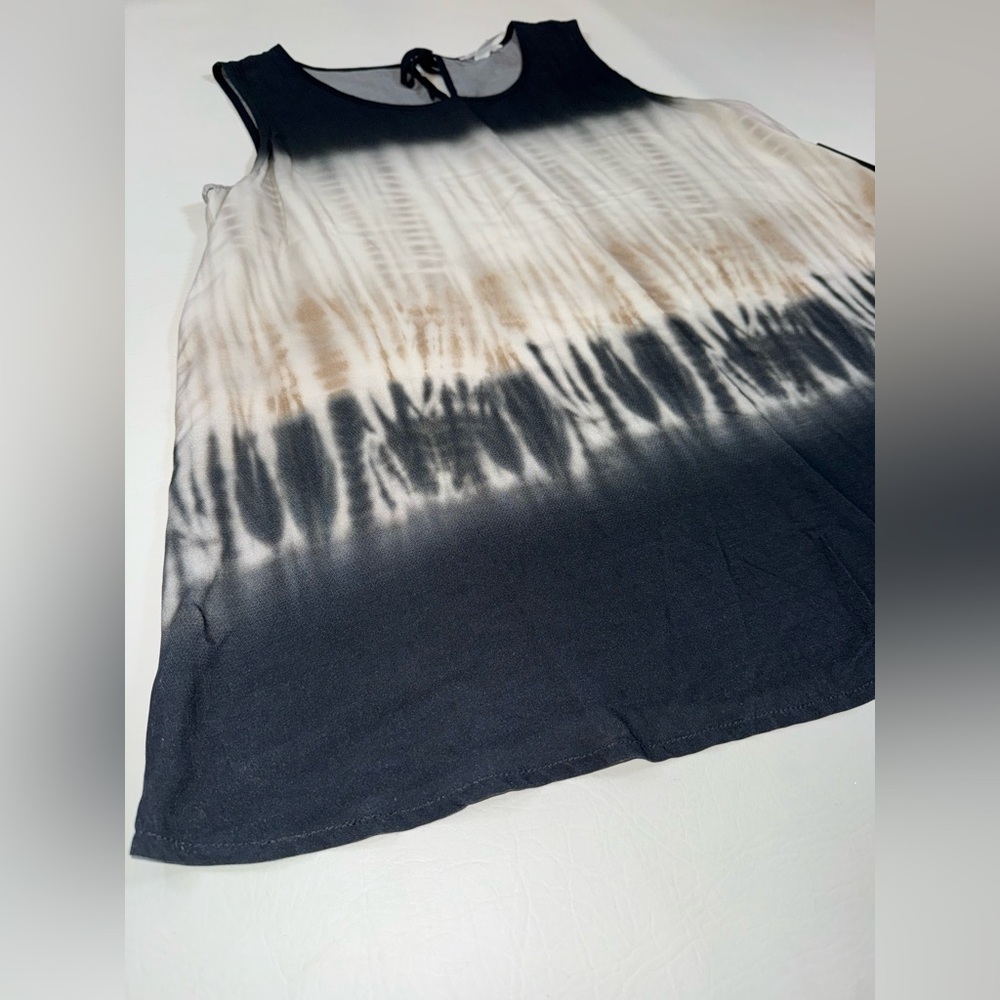 NWT Tribal sleeveless oversized top black and crème size small (bin W) - Picture 9 of 10